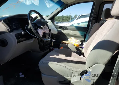 1998 Ford Windstar Wagon z USA, uszkodzony, nr VIN 2FMDA5145WBB91480